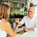 Bail commercial : les 7 points à négocier absolument pour protéger votre commerce